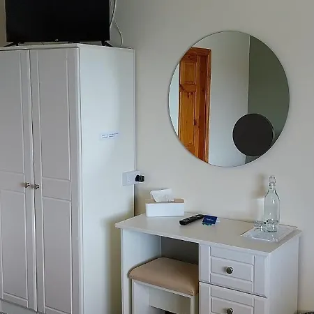 فندق مبيت وإفطار Harbour View *